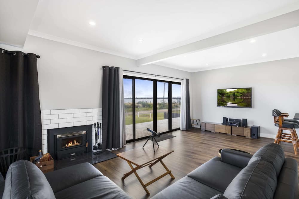 Photo of Others in Robertsons Beach