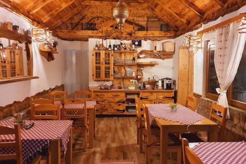 Photo of Livingroom in Jezerce