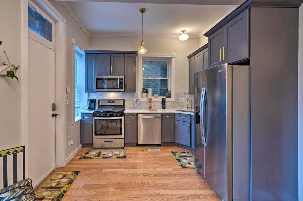 Photo of Others in Grand Boulevard