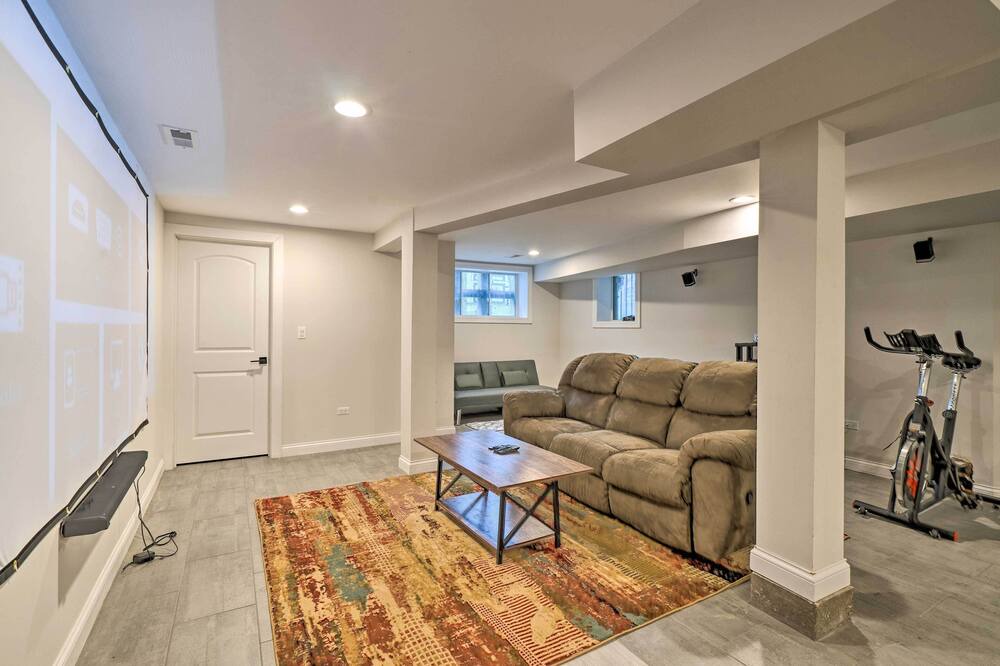 Photo of Others in Grand Boulevard