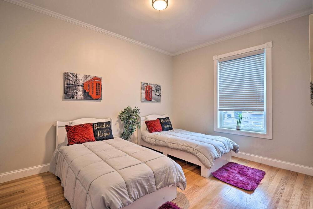 Photo of Others in Grand Boulevard