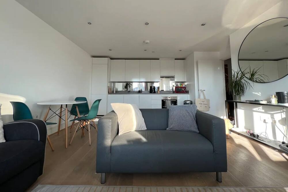 Photo of Others in Clapham