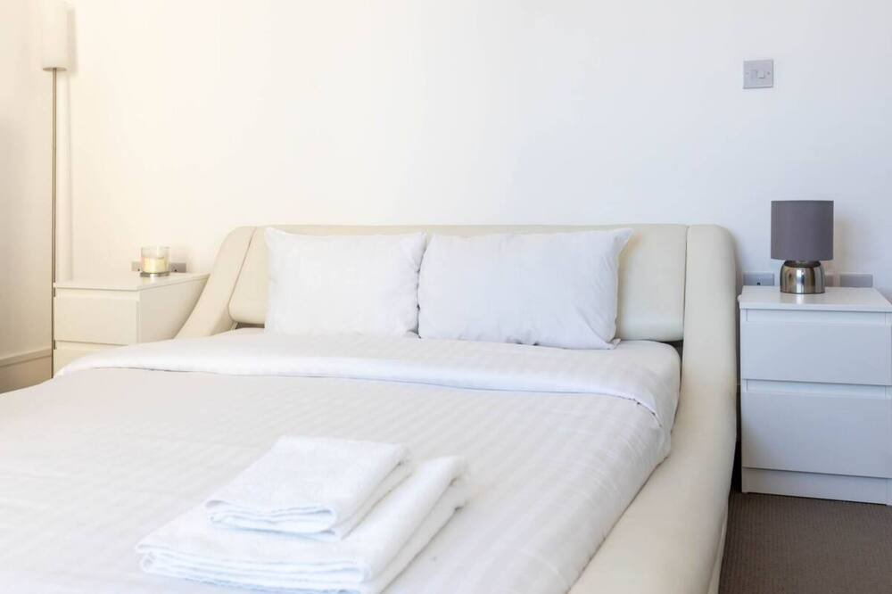 Photo of Bedroom in Clapham