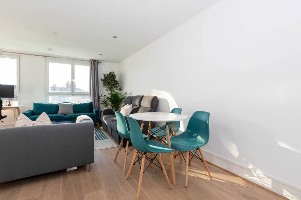 Photo of Others in Clapham