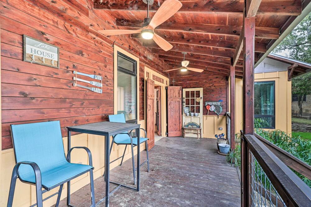 Photo of Outdoor in Burnet
