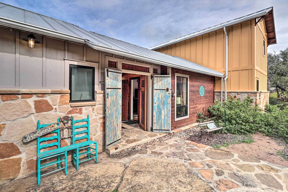 Photo of Outdoor in Burnet