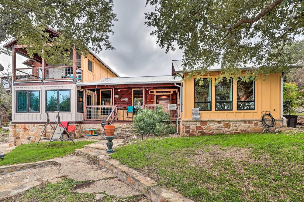 Photo of Others in Burnet