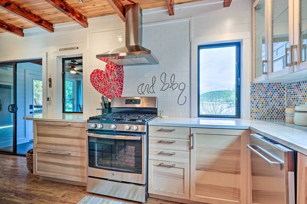 Photo of Kitchen in Burnet