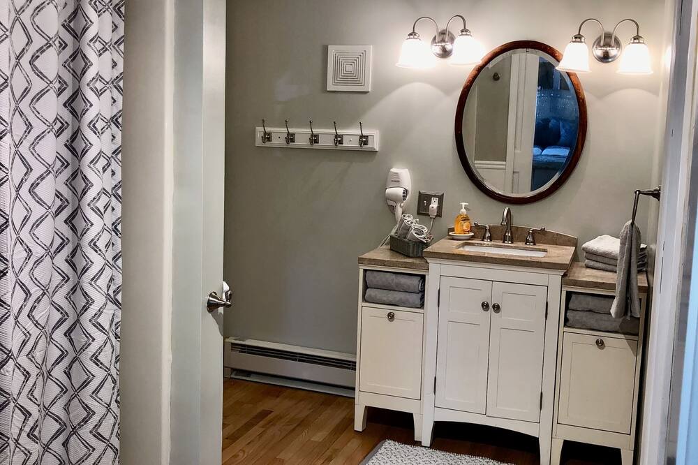 Photo of Others in Verona Beach