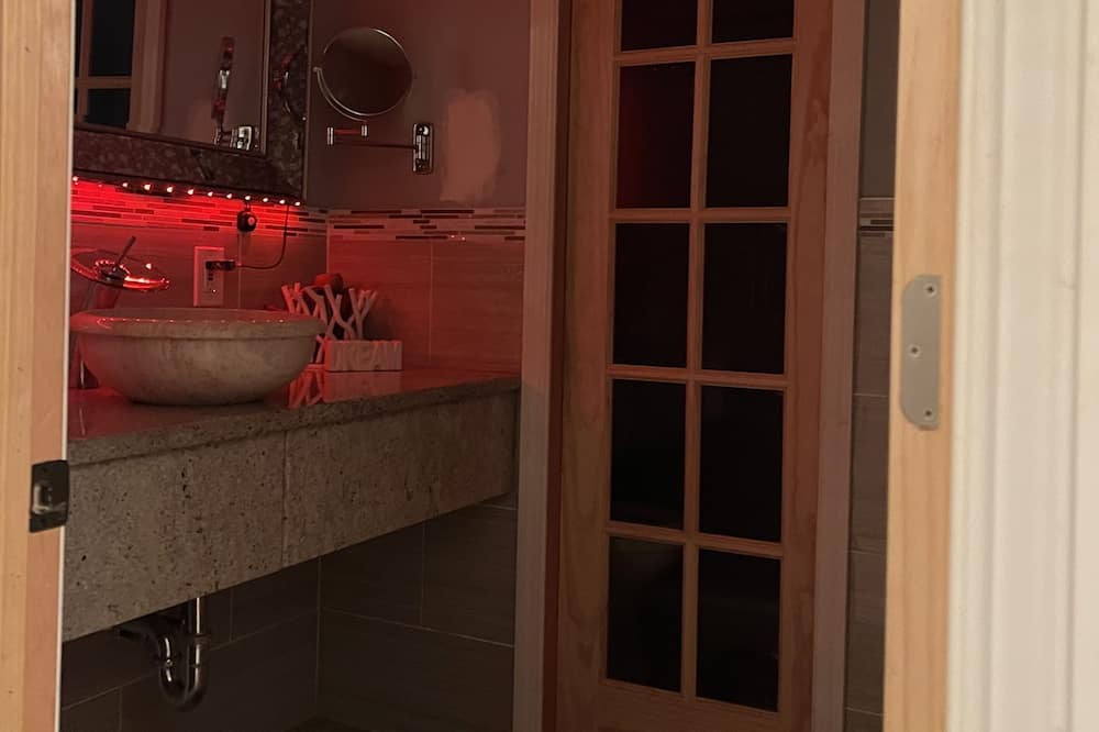 Photo of Bathroom in Walton