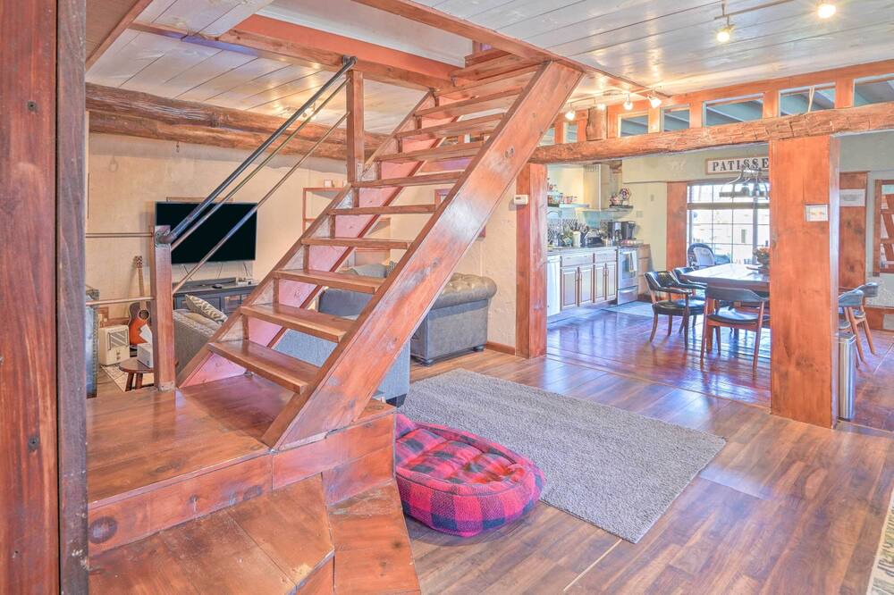 Photo of Others in Jefferson