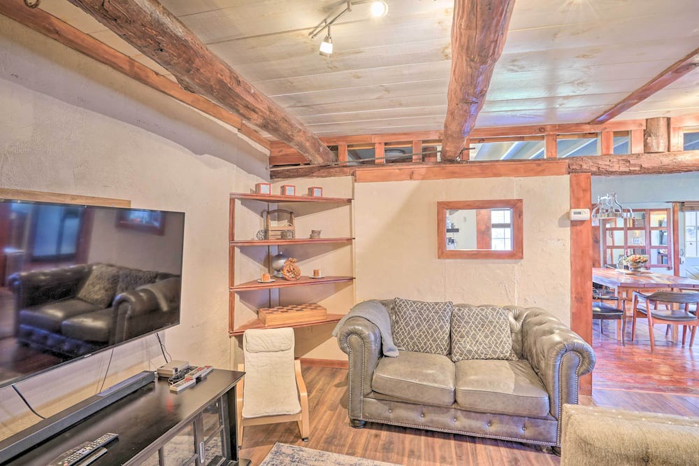 Photo of Others in Jefferson