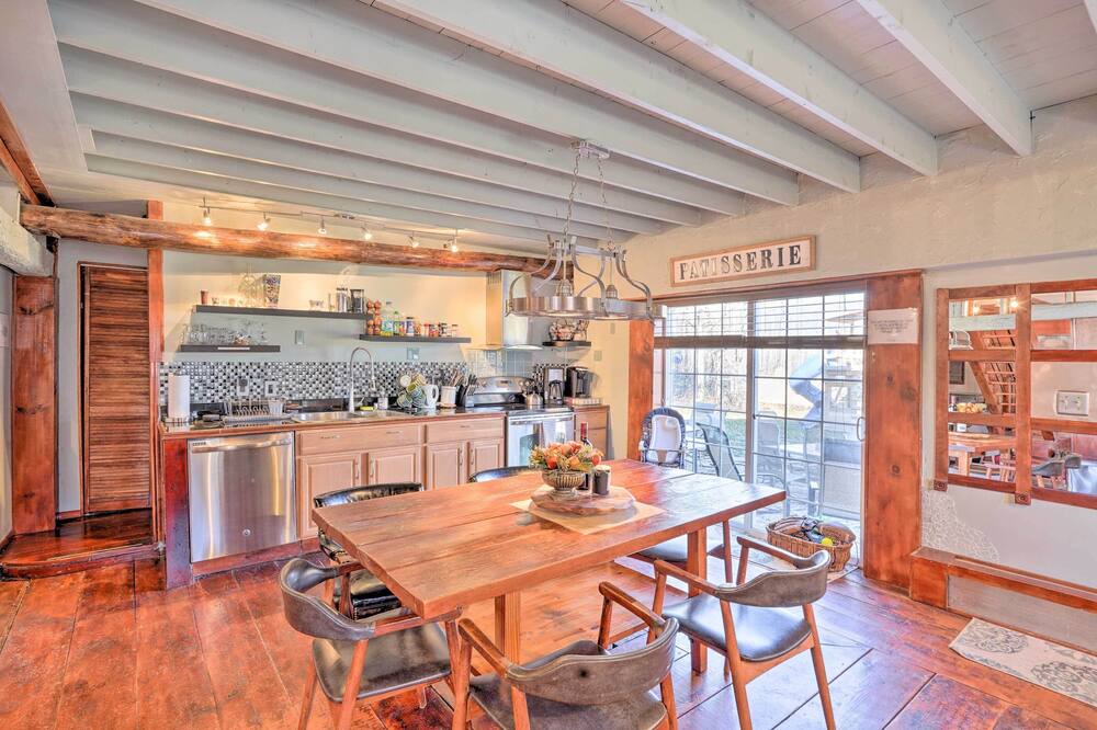 Photo of Others in Jefferson