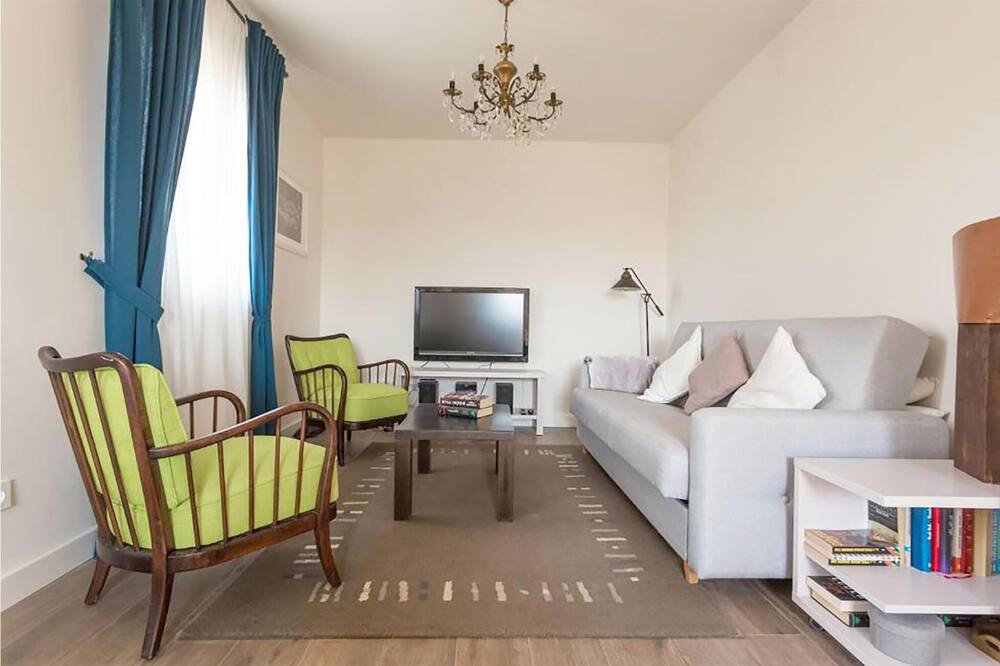 Photo of Bedroom in Grabri