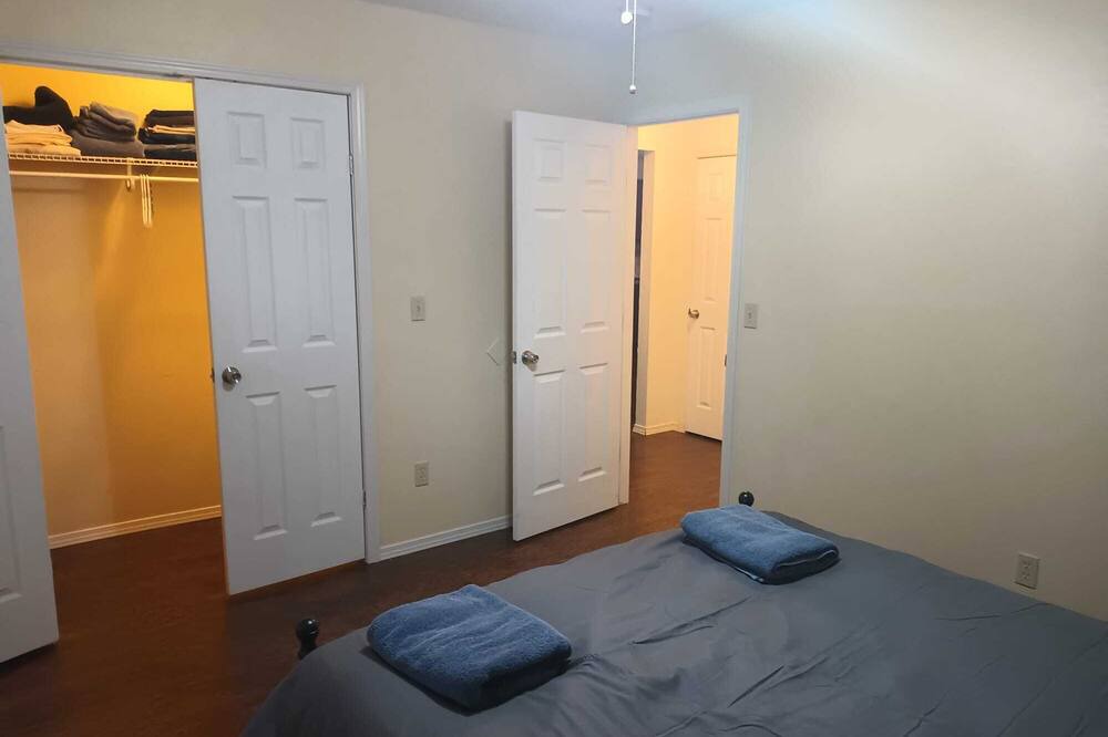 Photo of Bedroom in Hinton