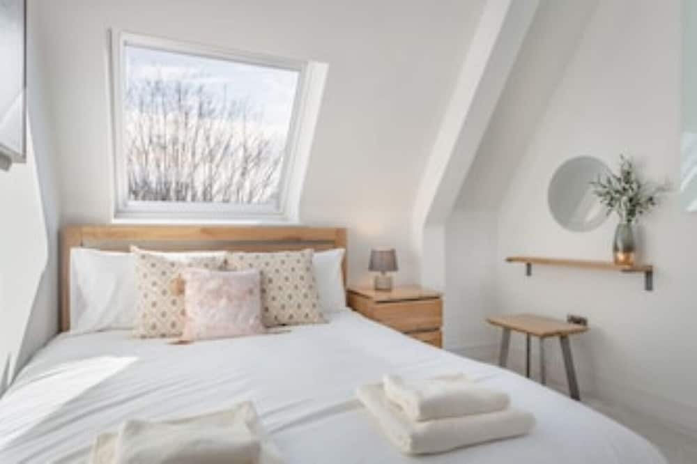 Photo of Bedroom in Hitchin