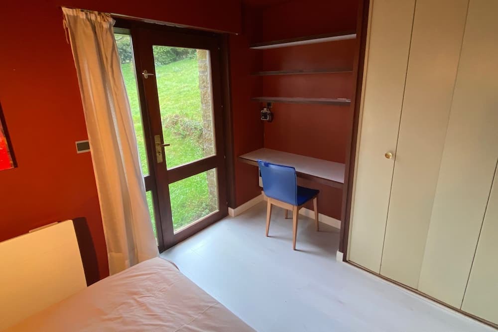 Photo of Bedroom in Ile-aux-Moines