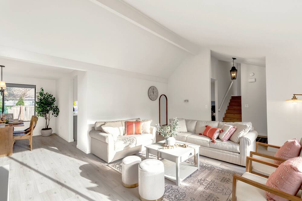 Photo of Others in Cougar Mountain