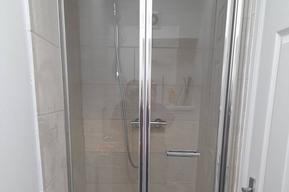 Photo of Bathroom in Luton