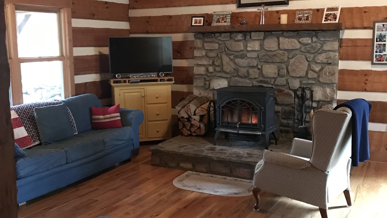 Photo of Livingroom in Salem