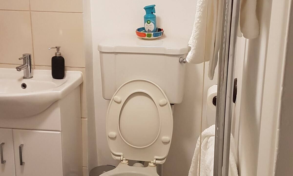 Photo of Bathroom in Reading