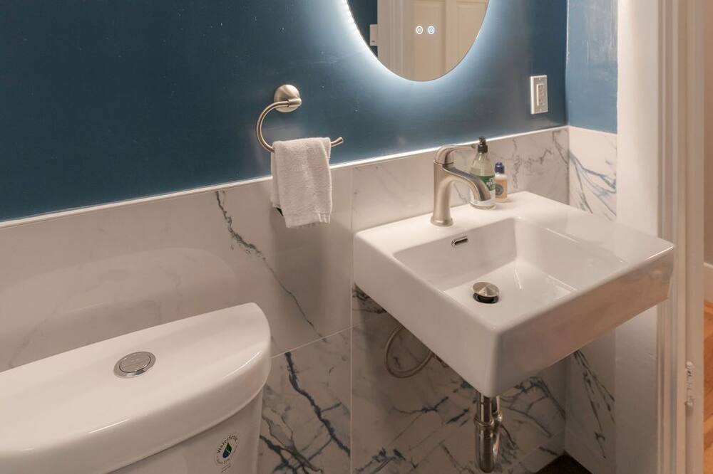 Photo of Bathroom in Inner Sunset