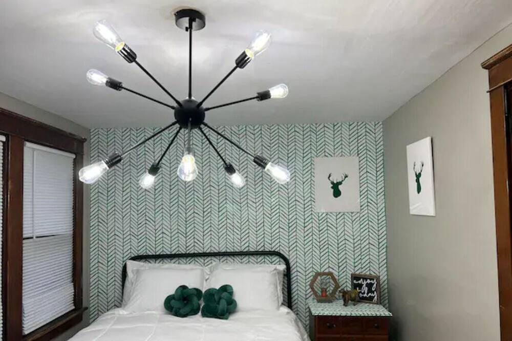 Photo of Bedroom in Warren