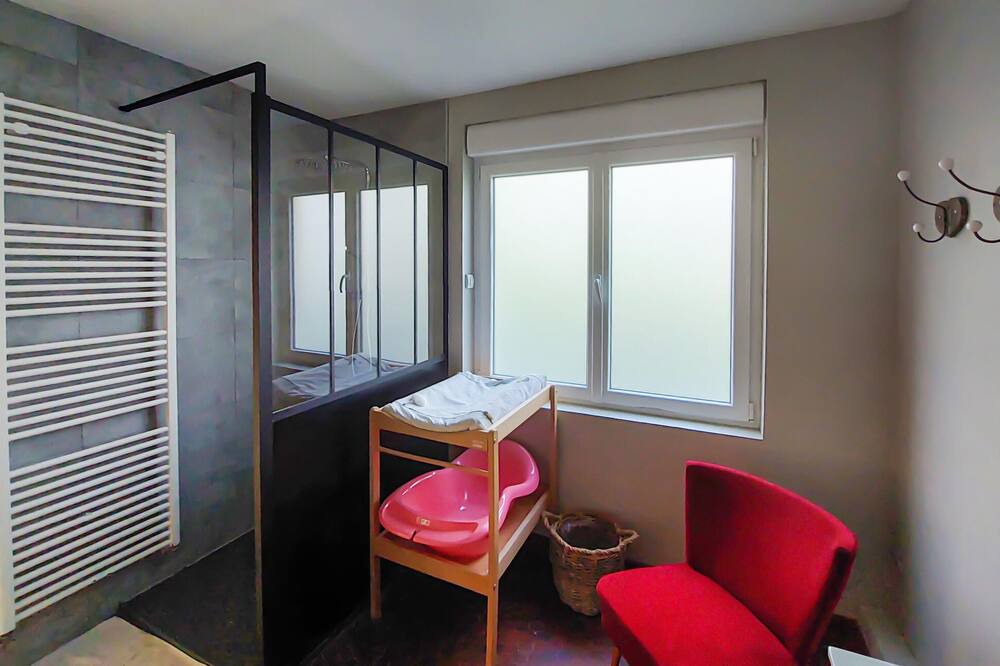 Photo of Bathroom in Hesdin-l'Abbe