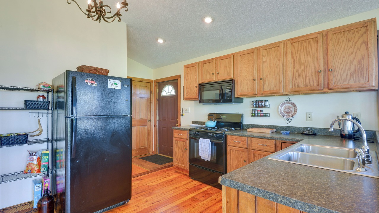 Photo of Kitchen in Cape Vincent