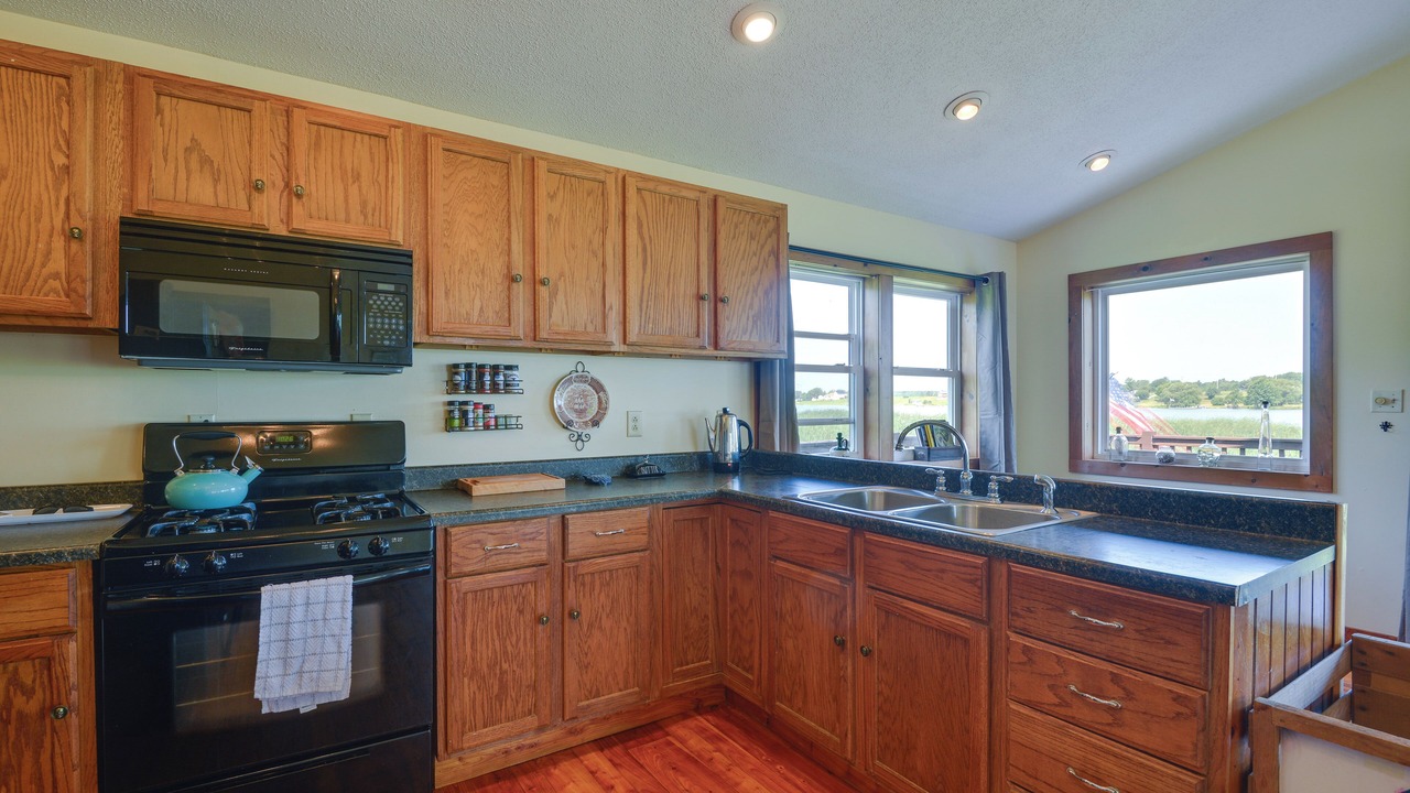 Photo of Kitchen in Cape Vincent