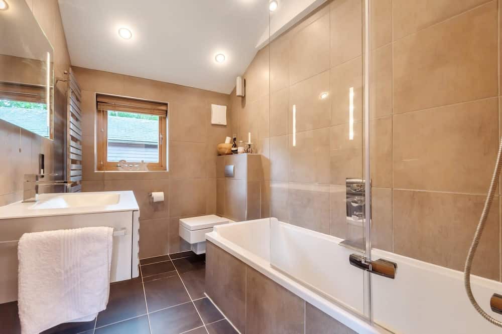 Photo of Bathroom in Canterbury