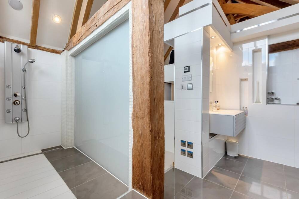 Photo of Others in Canterbury