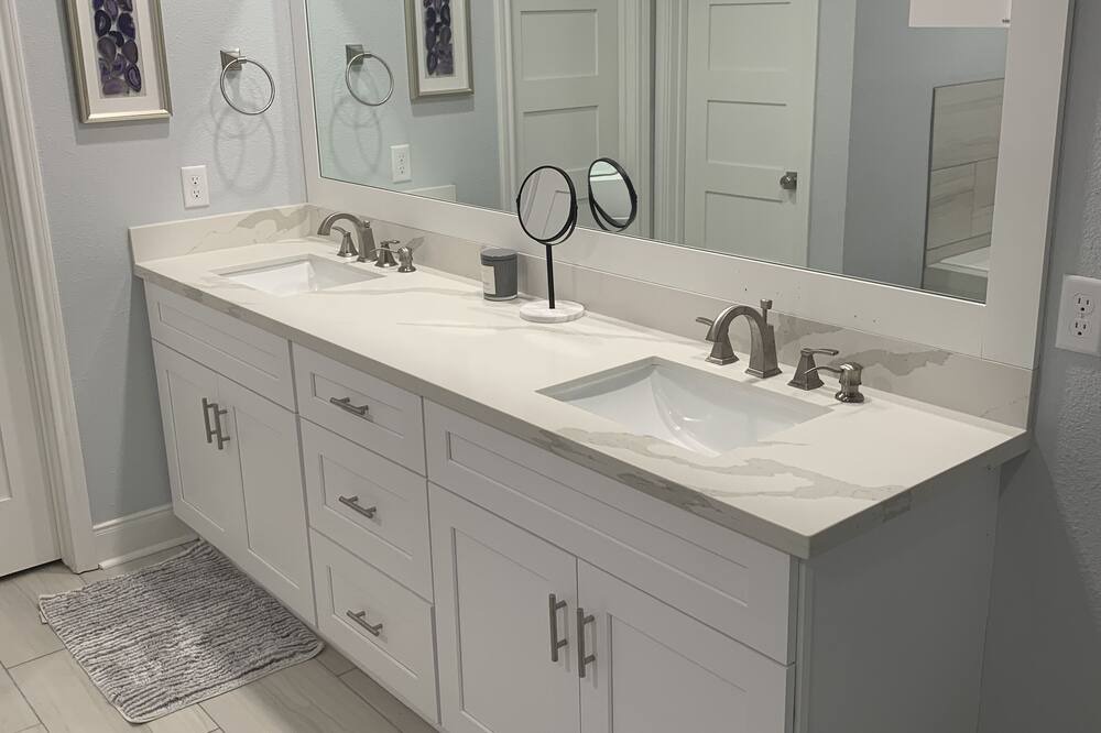 Photo of Bathroom in Ponderosa Forest