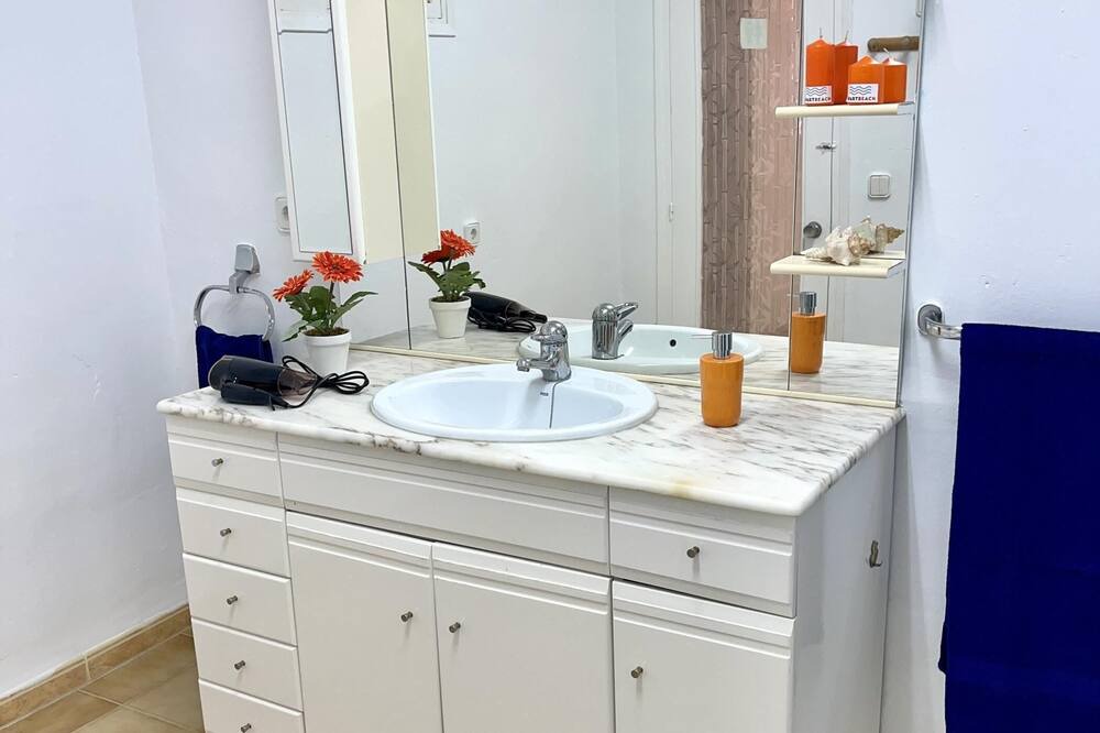 Photo of Bathroom in Riudoms