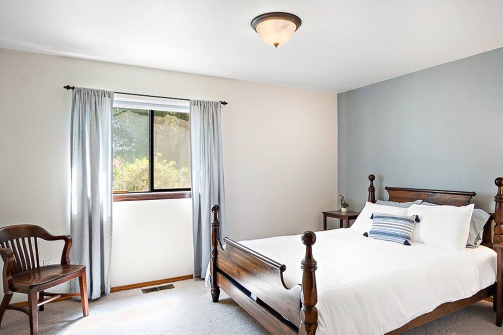 Photo of Others in Naches