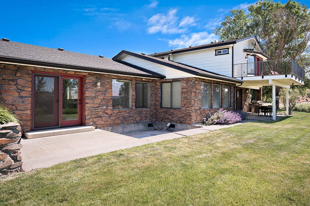 Photo of Others in Naches