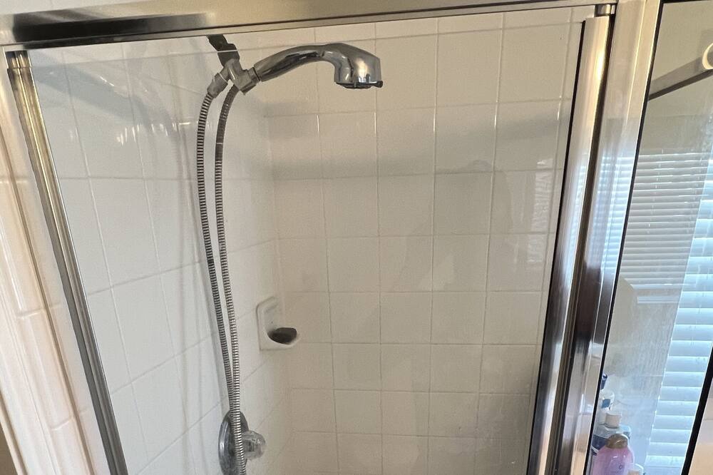 Photo of Bathroom in Klein