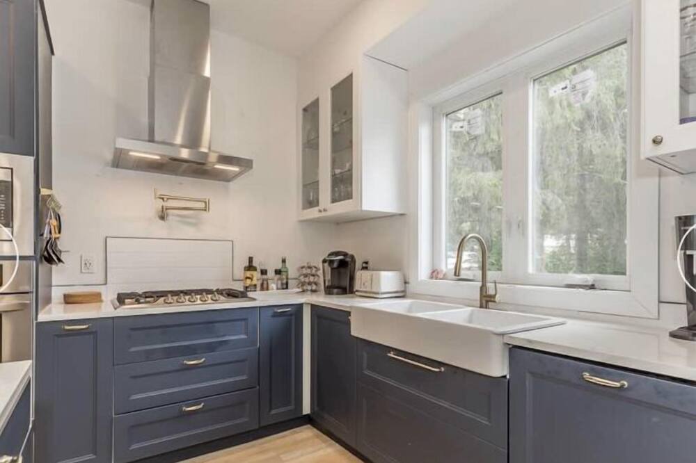 Photo of Kitchen in Irondale