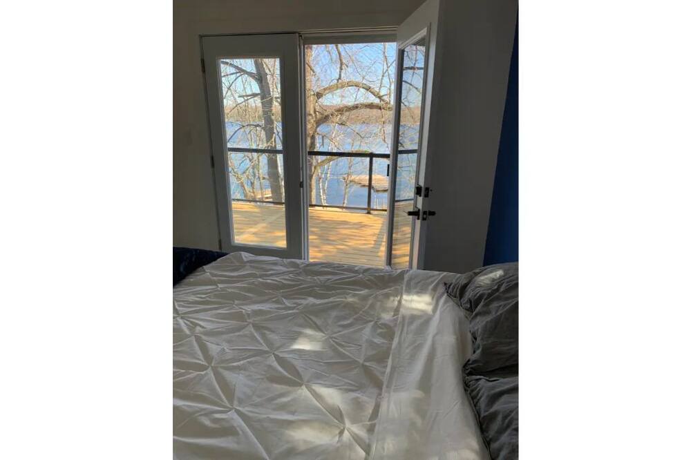 Photo of Bedroom in Irondale