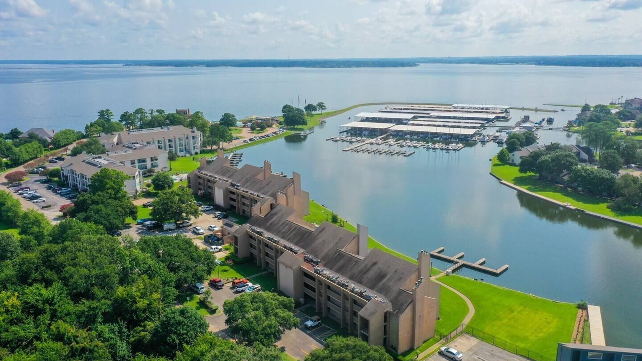 Photo of Outdoor in Walden on Lake Conroe