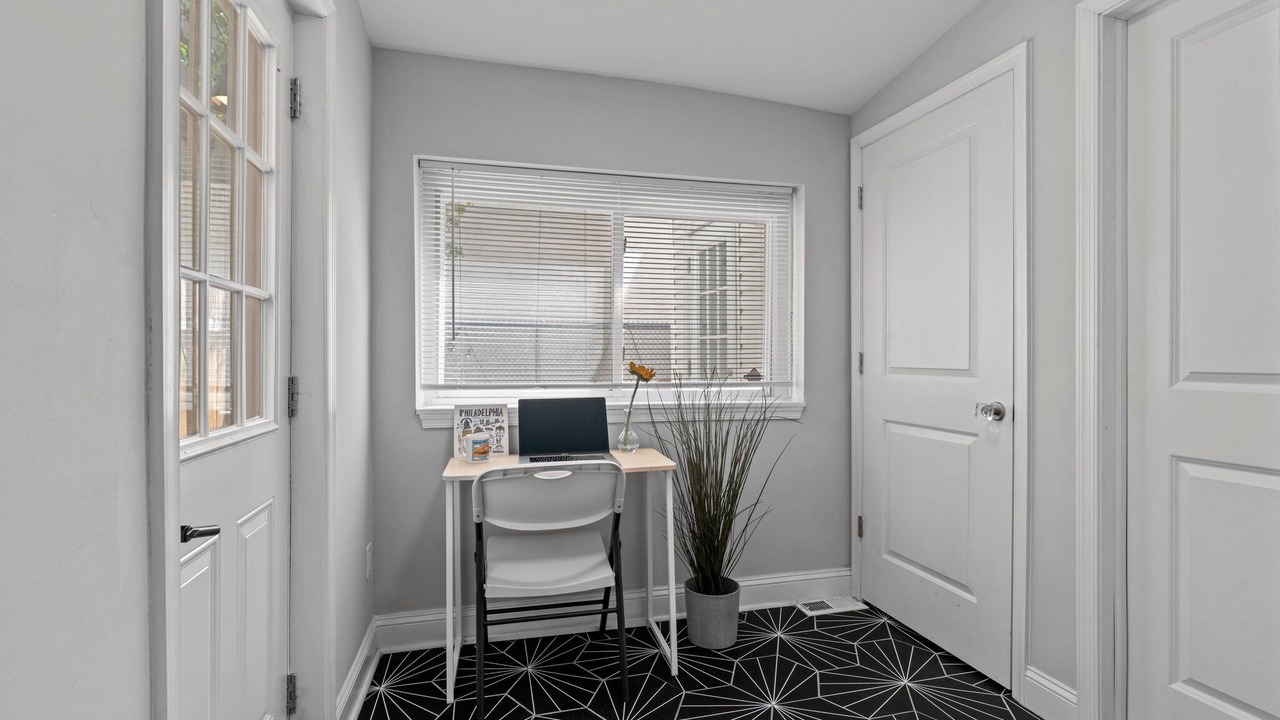 Photo of Others in Fairmount