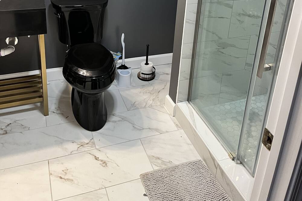Photo of Bathroom in Front Royal