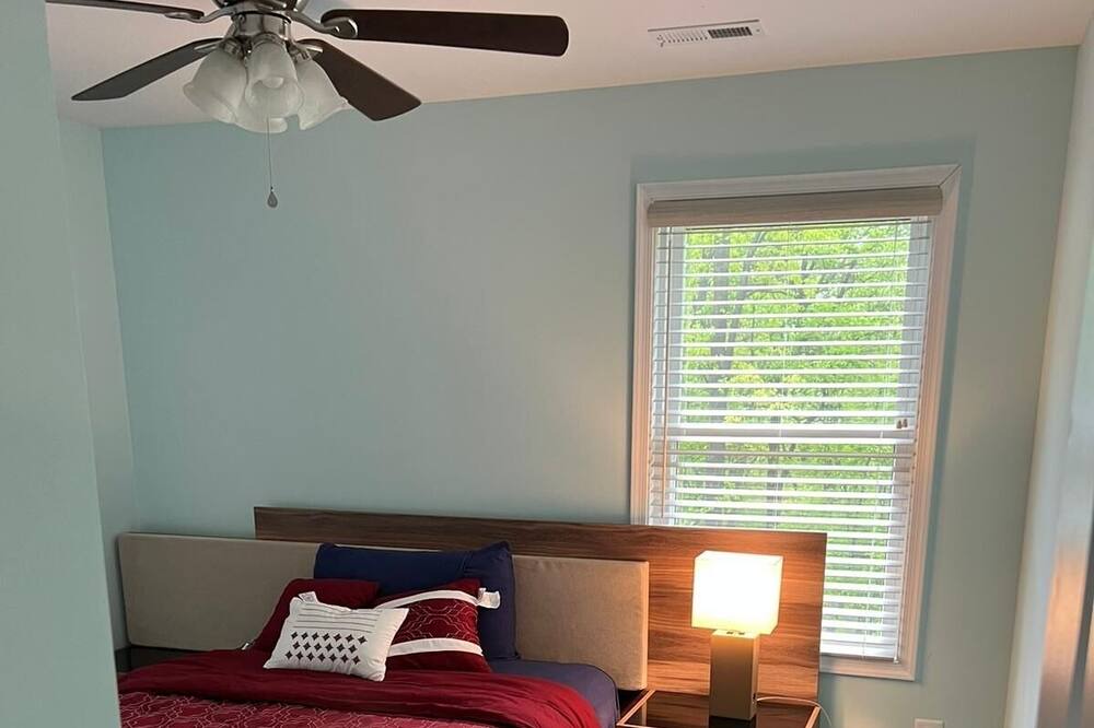 Photo of Bedroom in Front Royal