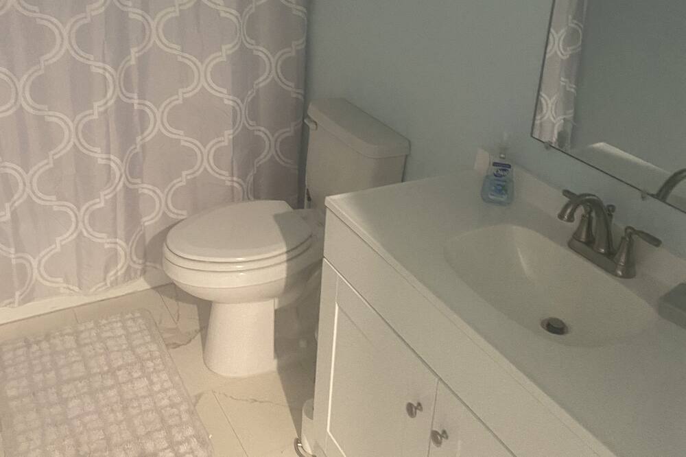 Photo of Bathroom in Front Royal