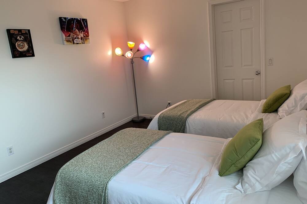 Photo of Bedroom in Hesperia