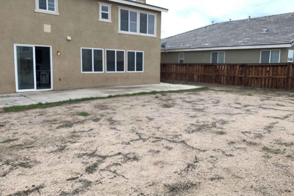 Photo of Outdoor in Hesperia