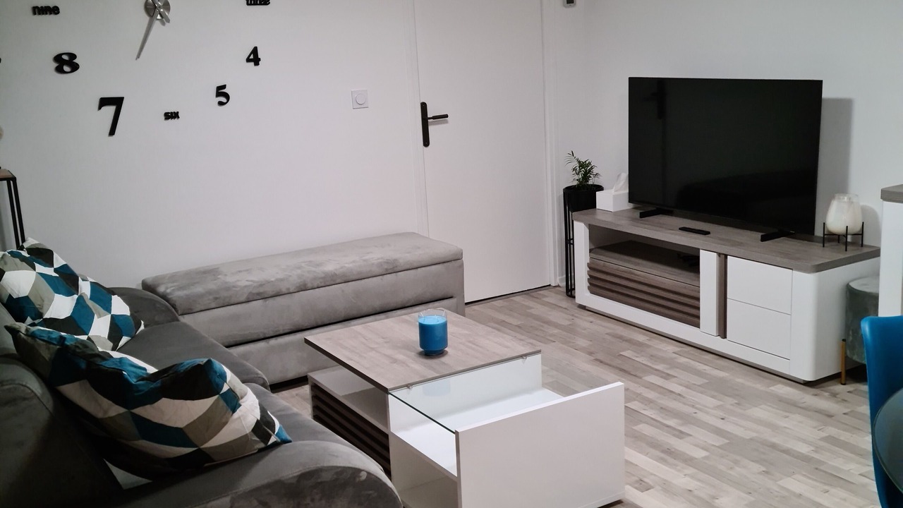 Photo of Others in Epernay