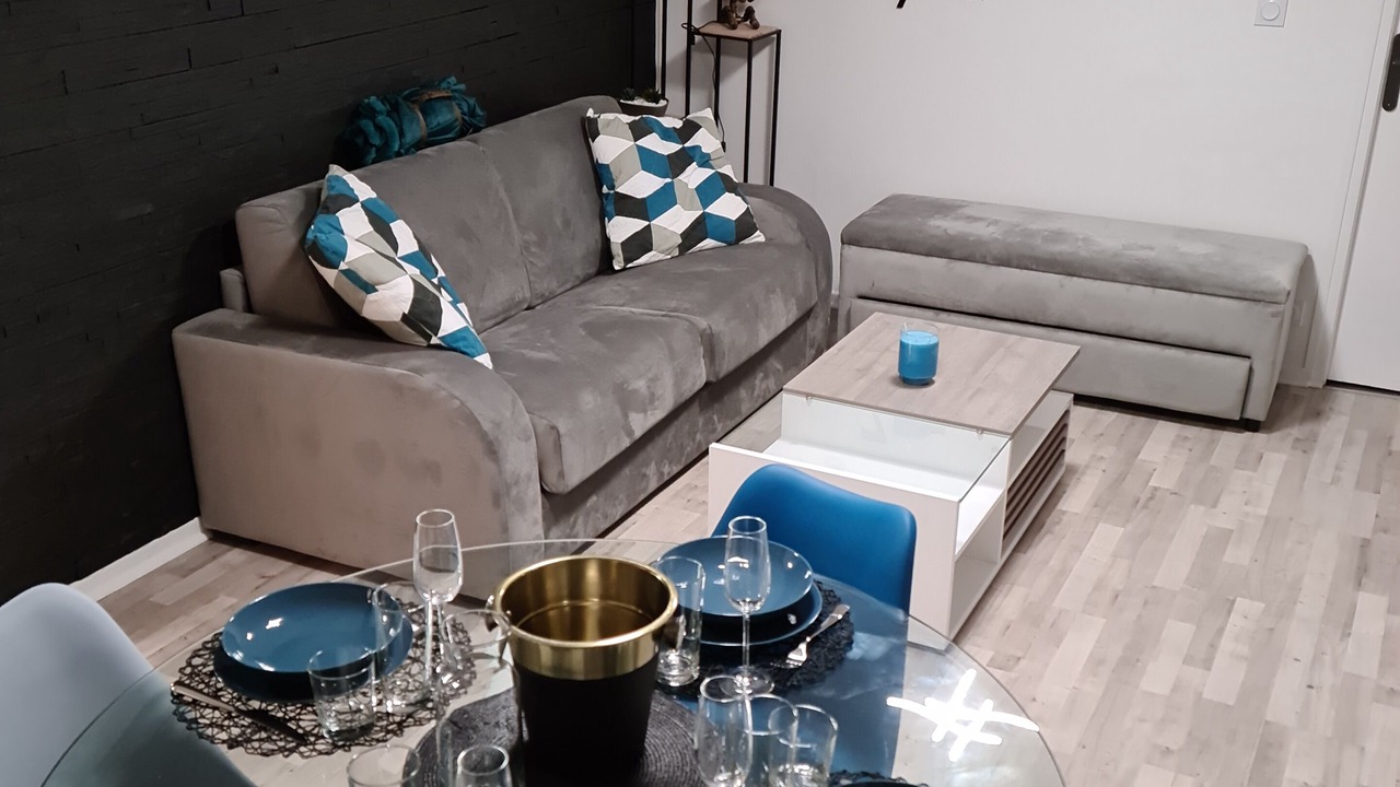 Photo of Others in Epernay