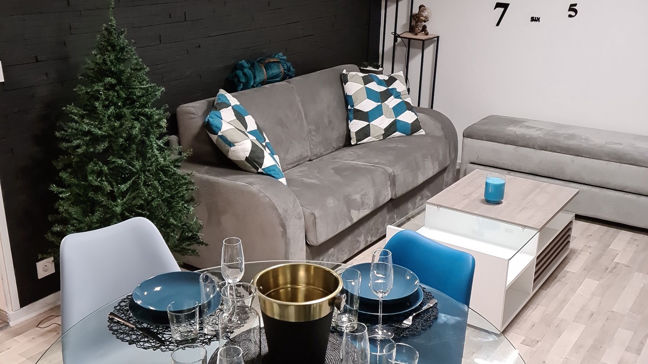 Photo of Others in Epernay