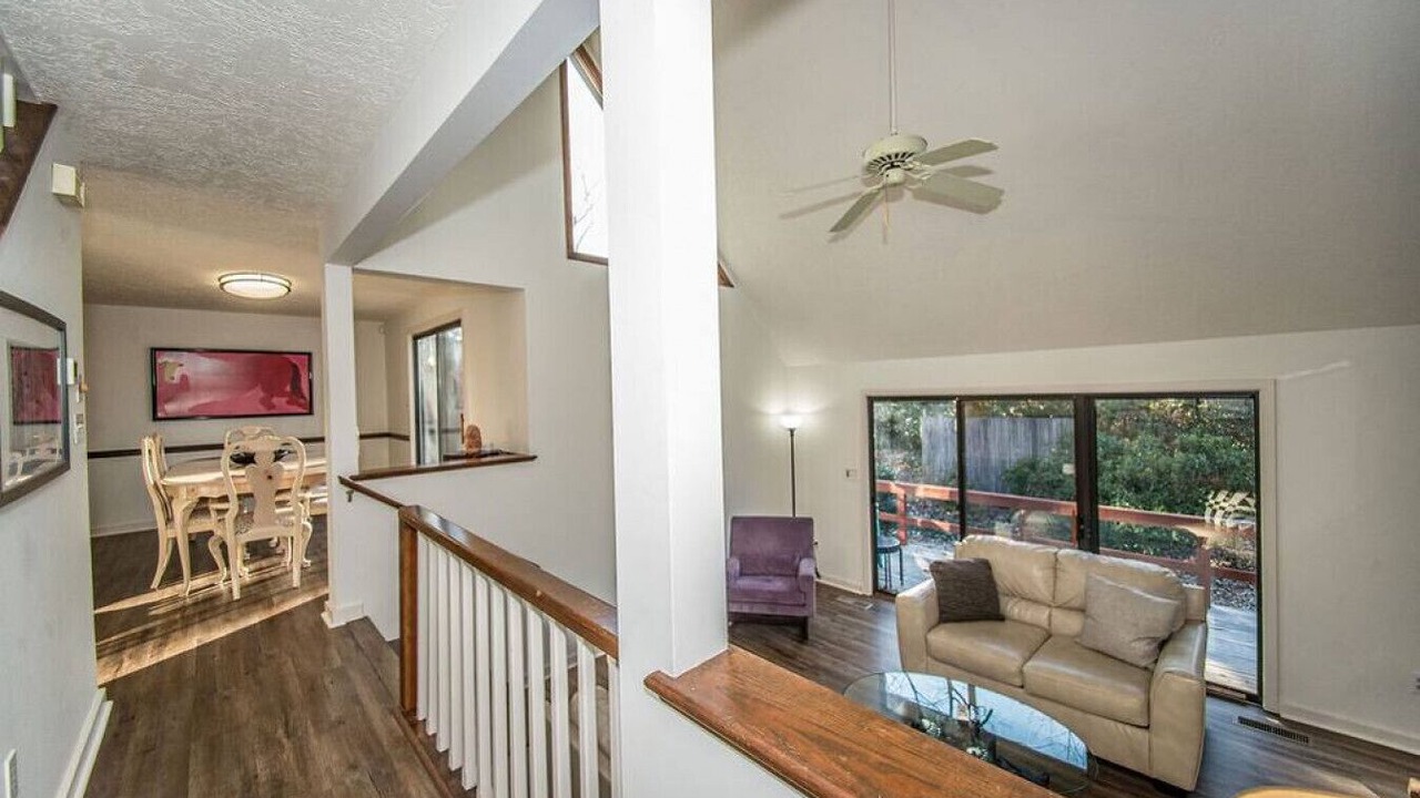 Photo of Livingroom in Landrum